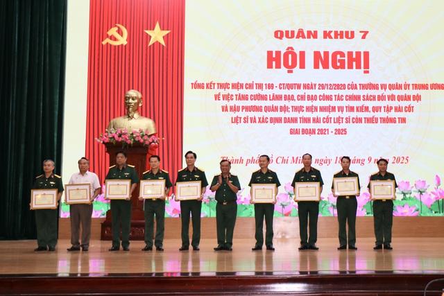 Quân khu 7 quy tập hơn 2.600 hài cốt liệt sĩ giai đoạn 2021 - 2025 - Ảnh 2.