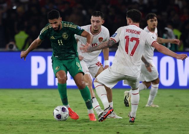 HLV Ả Rập Xê Út bị chỉ trích nặng nề, Indonesia thắp tia hy vọng dự World Cup 2026 - Ảnh 2.
