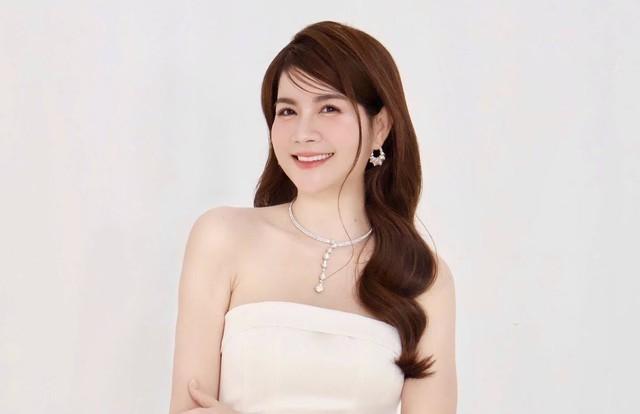 - Ảnh 1. Kha Ly nhắc về 8 năm tìm con, thay đổi khi làm mẹ ở tuổi 39 - Ảnh 1.