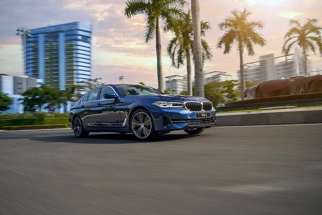 Cơ hội trúng BMW 5 Series cùng ưu đãi lên đến 700 triệu đồng - Ảnh 1.