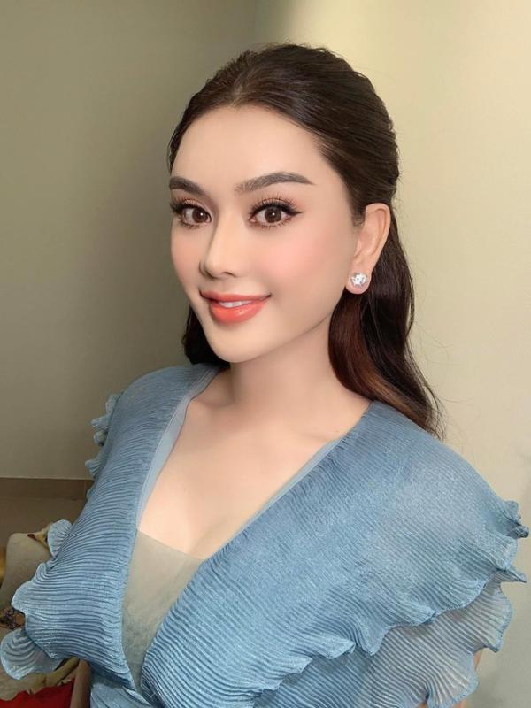 Lâm Khánh Chi tiếp tục 'dao kéo', không cho phép mình ngã sau đổ vỡ hôn nhân - Ảnh 2.