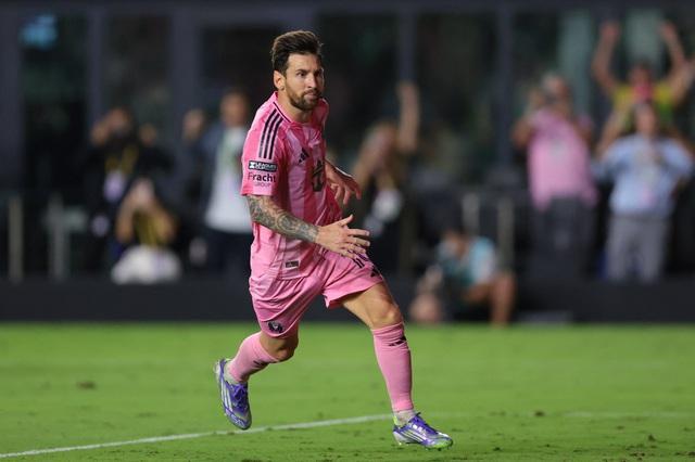Messi gây sốc tranh cử chủ tịch CLB Barcelona, hạ bệ triều đại Laporta nhiều nợ nần?- Ảnh 2.