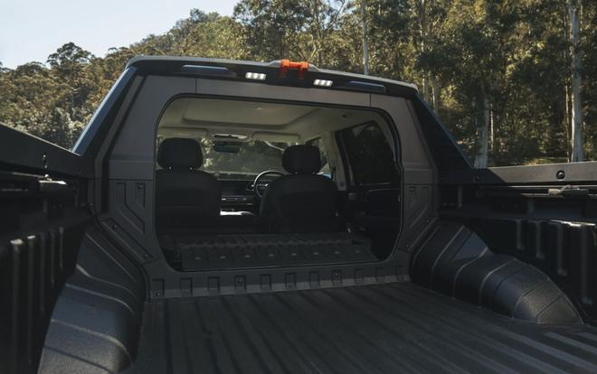 MG phát triển xe bán tải mới, tham vọng cạnh tranh Ford Ranger, Toyota Hilux - Ảnh 4.