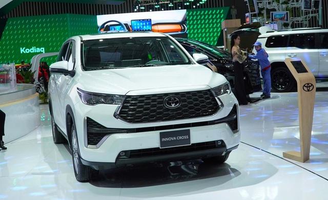 Nhiều xe hybrid cũng 'rớt đài' nếu áp mức giới hạn tiêu thụ xăng 4,83 lít/100km - Ảnh 2.