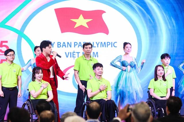 Phó thủ tướng Mai Văn Chính: 'Hoàn thiện chính sách, đảm bảo sự bình đẳng cho VĐV người khuyết tật’- Ảnh 3. Phó thủ tướng Mai Văn Chính: 'Hoàn thiện chính sách, đảm bảo sự bình đẳng cho VĐV người khuyết tật’- Ảnh 3.