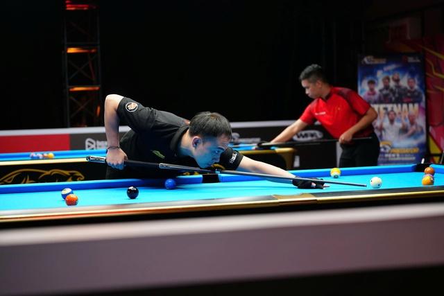 Hai tay cơ Việt Nam đi tiếp ở giải billiards vô địch thế giới 10 bi nam - Ảnh 2.