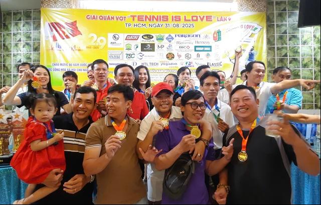 Tennis Is Love 2025: Sân chơi phong trào, lan tỏa yêu thương- Ảnh 2.