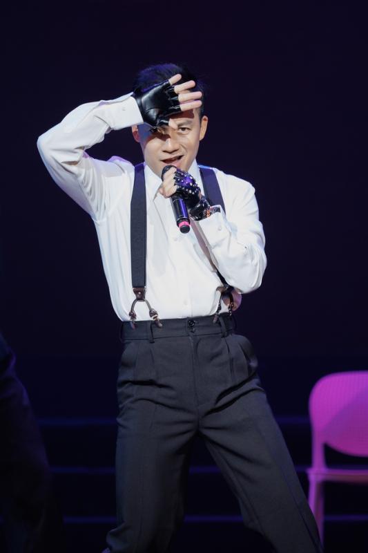 - Ảnh 2. Vợ kém 10 tuổi tiết lộ cuộc sống hôn nhân rapper Đinh Tiến Đạt - Ảnh 2.