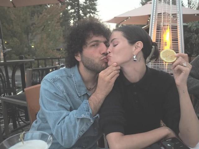 Selena Gomez khoe ảnh đám cưới ngọt ngào với Benny Blanco - Ảnh 7.