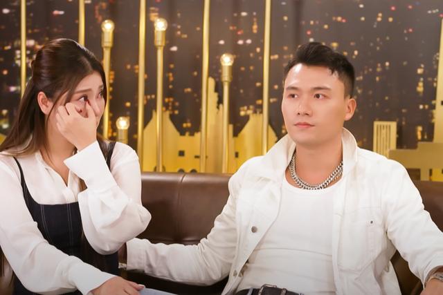 Cơ trưởng của 'Tử chiến trên không' từng bị ba vợ ghét vì vẻ ngoài - Ảnh 2.