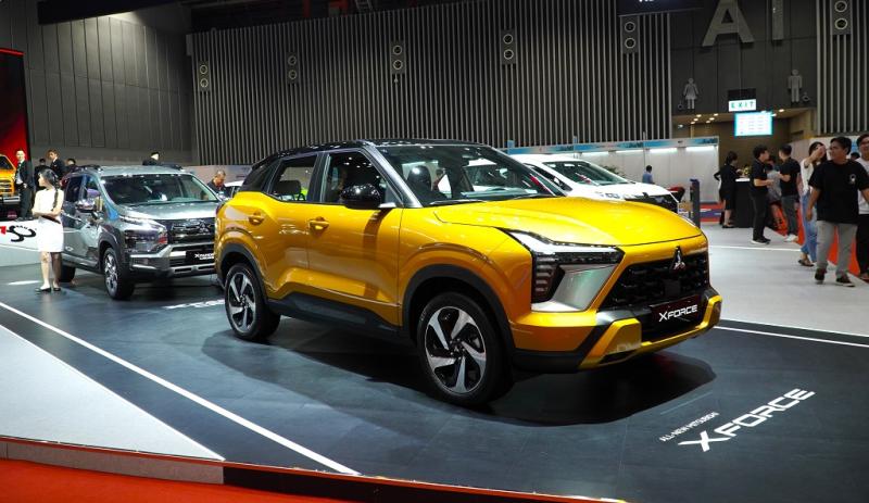 SUV đô thị: Mitsubishi Xforce lại sa sút, bộ đôi Toyota vẫn áp đảo - Ảnh 2.