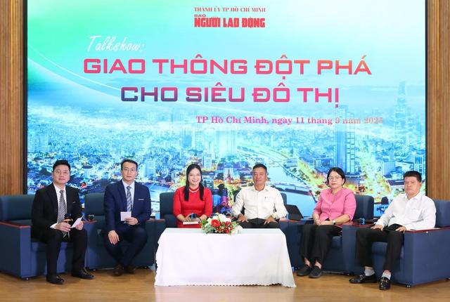 TP.HCM có hơn 11 triệu xe cá nhân, đường phố tăng gấp đôi mới đủ chỗ chạy- Ảnh 1. TP.HCM có hơn 11 triệu xe cá nhân, đường phố tăng gấp đôi mới đủ chỗ chạy- Ảnh 1.