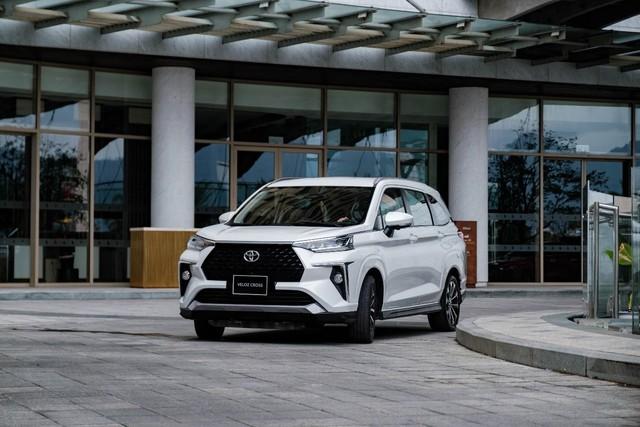 3 ô tô cũ dưới 450 triệu nên mua chạy dịch vụ thay vì chọn Mitsubishi Xpander - Ảnh 1. 3 ô tô cũ dưới 450 triệu nên mua chạy dịch vụ ngoài Mitsubishi Xpander - Ảnh 1.
