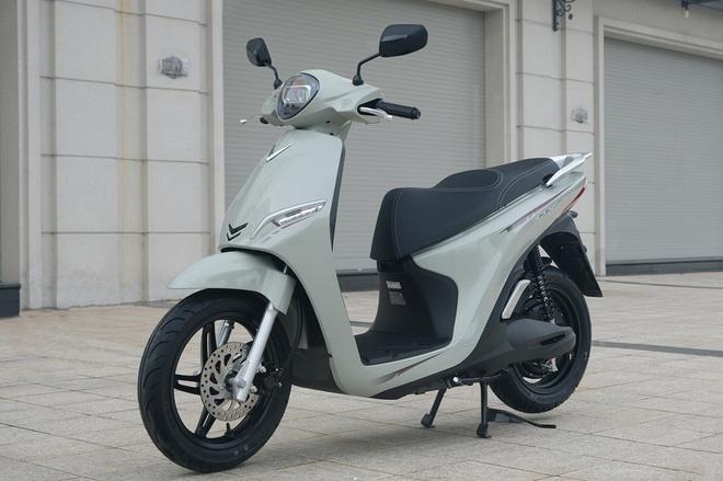 VinFast tung thêm 3 mẫu xe máy điện có pin sạc rời, giá từ 25,9 triệu đồng - Ảnh 1.