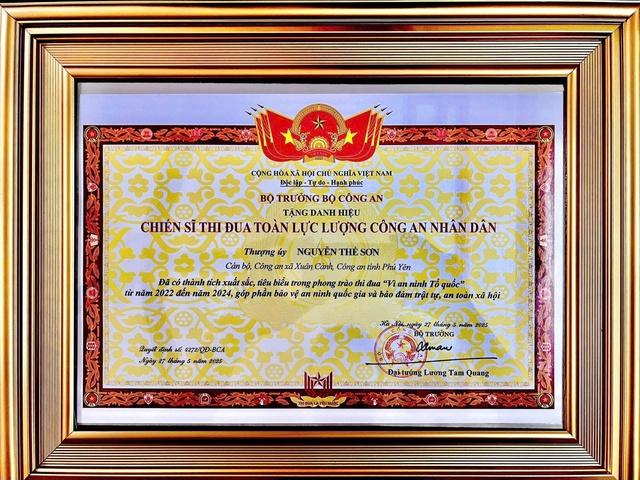 Giữ Tổ quốc bình yên: Thượng úy trẻ giữ bình yên cho làng biển Xuân Cảnh- Ảnh 4. Giữ Tổ quốc bình yên: Thượng úy trẻ giữ bình yên cho làng biển Xuân Cảnh- Ảnh 4.