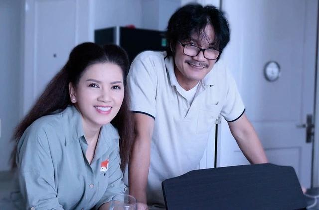 NSƯT Công Ninh nghẹn ngào đến tiễn biệt diễn viên Ngọc Trinh - Ảnh 2. NSƯT Công Ninh nghẹn ngào đến tiễn biệt diễn viên Ngọc Trinh - Ảnh 2.