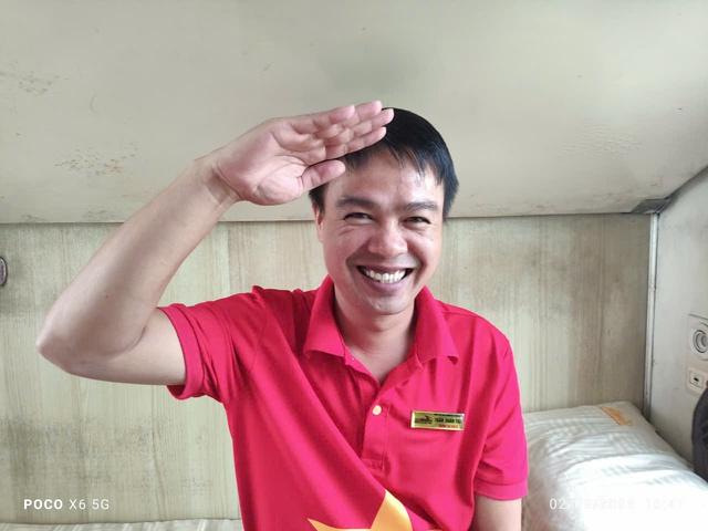 Hào khí trên chuyến tàu SE3 nhân dịp Quốc khánh 80 năm độc lập của dân tộc - Ảnh 1. Hào khí trên chuyến tàu SE3 nhân dịp Quốc khánh 80 năm độc lập của dân tộc - Ảnh 1.