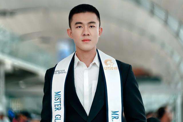 Chàng trai quê Tây Ninh ‘chạy show’ 2 cuộc thi nam vương quốc tế - Ảnh 1.