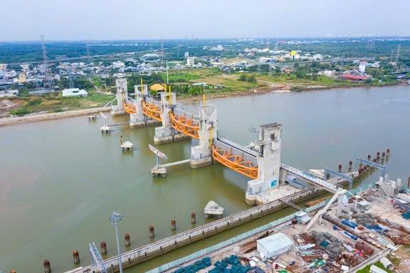 Vì sao dự án chống ngập 10.000 tỉ đồng ở TP.HCM vẫn 'đứng bánh'?- Ảnh 3.