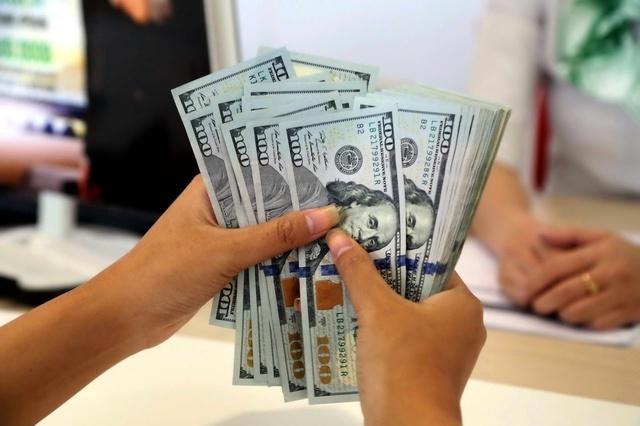 Kiều hối về TP.HCM tăng gần 8 tỉ USD trong 9 tháng - Ảnh 1.
