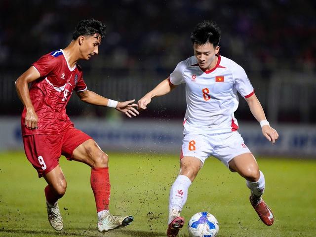 Đội tuyển Việt Nam thắng vẫn chưa sướng- Ảnh 2. Đội tuyển Việt Nam thắng vẫn chưa sướng- Ảnh 2.