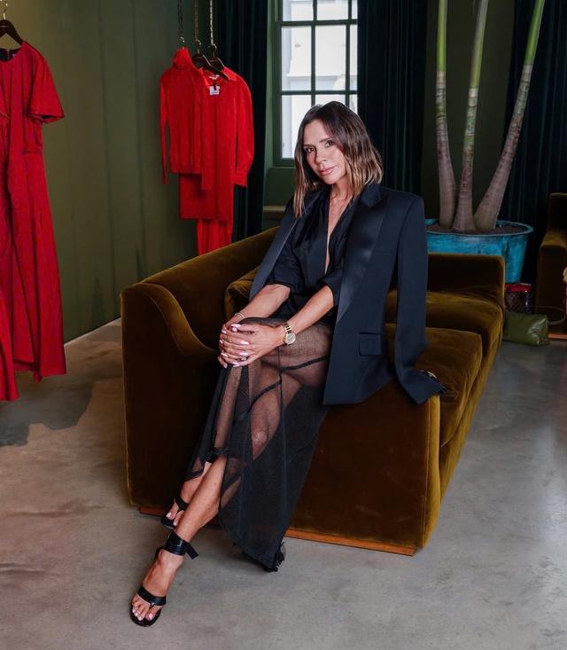 Không ca hát, Victoria Beckham vẫn thu về lợi nhuận triệu USD nhờ âm nhạc - Ảnh 1.