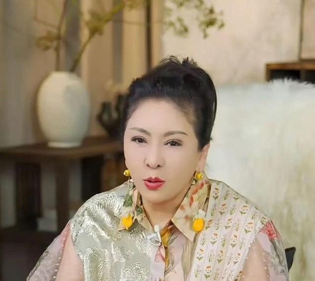 Phạm Băng Băng bị chỉ trích vì thiếu chuyên nghiệp - Ảnh 2.
