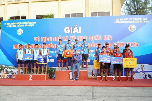 Trẻ Cần Thơ, Khánh Hòa vô địch giải bóng chuyền bãi biển 2x2 đồng đội 2025- Ảnh 4. Trẻ Cần Thơ, Khánh Hòa vô địch giải bóng chuyền bãi biển 2x2 đồng đội 2025- Ảnh 4.