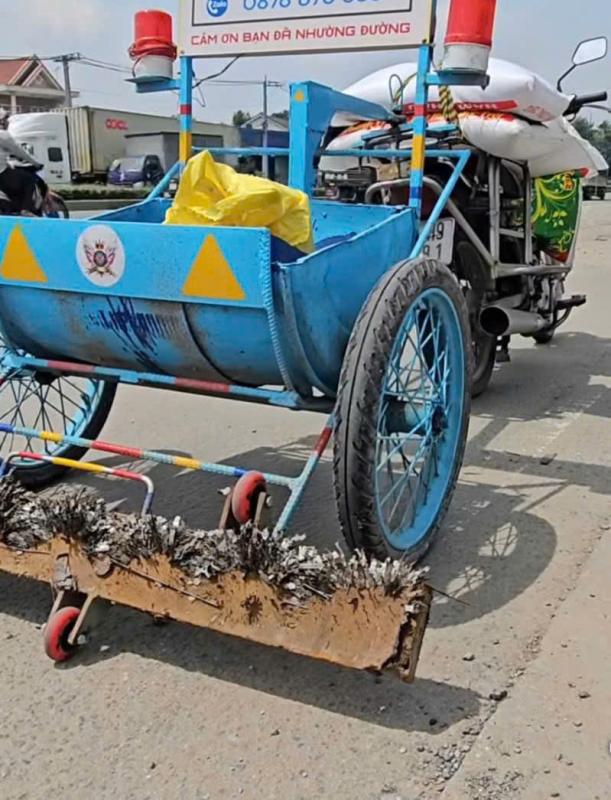 TP.HCM: Tái diễn nạn rải đinh quốc lộ 1K, công an kêu gọi người dân tố giác- Ảnh 3.