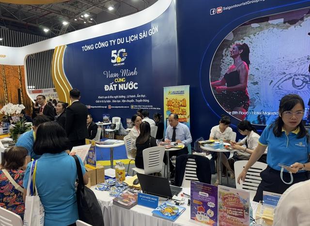 Du lịch cần làm gì để cán đích 25 triệu lượt khách quốc tế ?- Ảnh 4. Du lịch cần làm gì để cán đích 25 triệu lượt khách quốc tế ?- Ảnh 4.