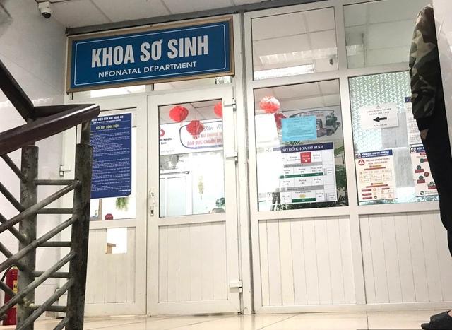 Nữ điều dưỡng bị đâm 11 nhát khi ngăn kẻ dùng dao tấn công nhiều người- Ảnh 2.