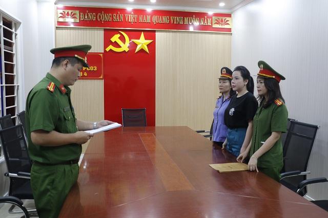 Khởi tố một phụ nữ lừa bán thực phẩm chức năng giá cao cho người nghèo - Ảnh 2.