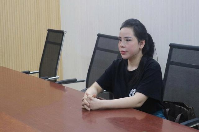 Khởi tố một phụ nữ lừa bán thực phẩm chức năng giá cao cho người nghèo - Ảnh 1.
