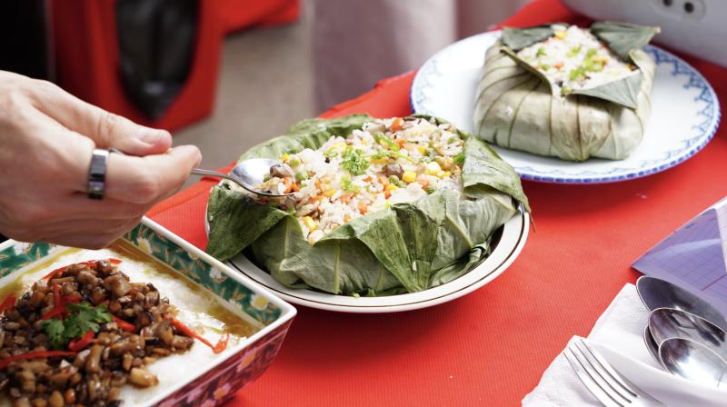 Ngày đầu lễ hội ẩm thực chay ở TP.HCM: Hấp dẫn hàng trăm món 'đẹp như tranh'- Ảnh 3. Ngày đầu lễ hội ẩm thực chay ở TP.HCM: Hấp dẫn hàng trăm món 'đẹp như tranh'- Ảnh 3.
