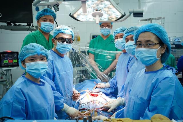 Bệnh viện Thống Nhất TP.HCM ghi dấu ấn với ca ghép tim đầu tiên- Ảnh 1. Bệnh viện Thống Nhất TP.HCM ghi dấu ấn với ca ghép tim đầu tiên- Ảnh 1.