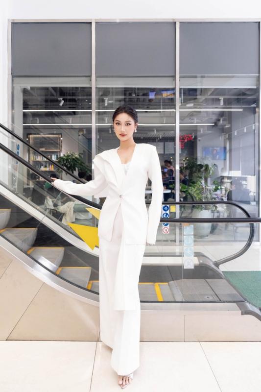 Hoa hậu Hoàn vũ Việt Nam Phương Linh đọ sắc Hoa hậu Việt Nam Hà Trúc Linh - Ảnh 6.