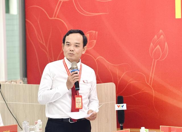 Bí thư Trần Lưu Quang: Cần có chính sách hỗ trợ trẻ em yếu thế - Ảnh 2.