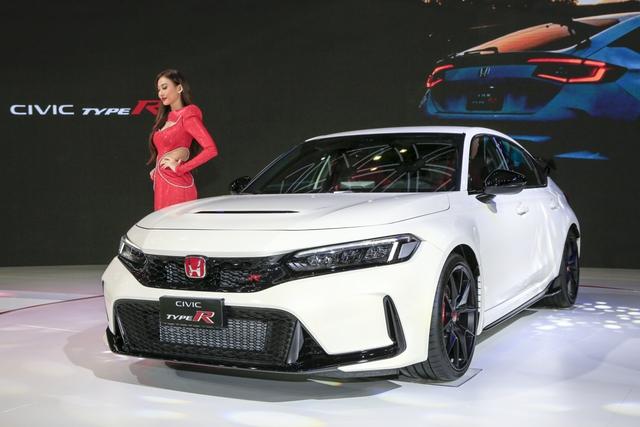Kén khách, sedan số sàn giá gần 3 tỉ của Honda bật khỏi thị trường Việt Nam - Ảnh 1.