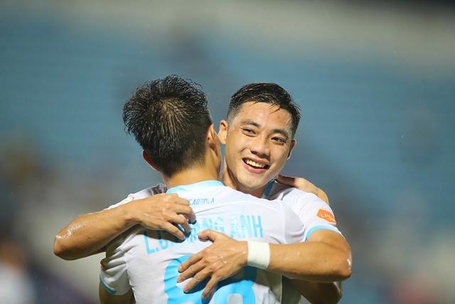 Lịch thi đấu Gamba Osaka - Nam Định hôm nay: Đội khách bước vào 'khúc cua' gay cấn- Ảnh 1. Lịch thi đấu Gamba Osaka - Nam Định hôm nay: Đội khách bước vào 'khúc cua' gay cấn- Ảnh 1.
