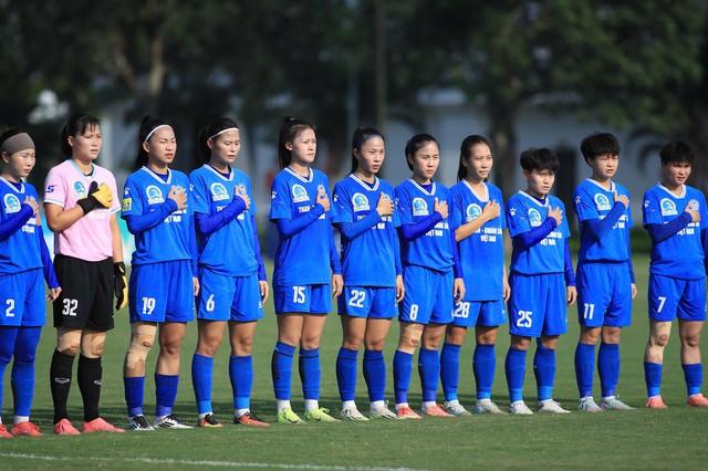 CLB TP.HCM I bị cầm hòa, Thùy Trang và đồng đội lỡ cơ hội vô địch sớm 1 vòng đấu- Ảnh 1. CLB TP.HCM I bị cầm hòa, Thùy Trang và đồng đội lỡ cơ hội vô địch sớm 1 vòng đấu- Ảnh 1.