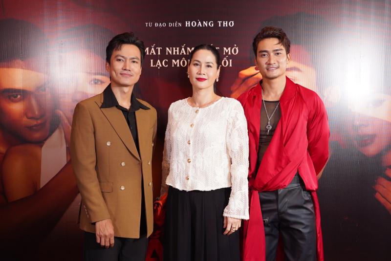 Thân Thúy Hà, Dương Cẩm Lynh đến mừng phim 16+ 'Bịt mắt bắt nai' ra mắt - Ảnh 4.