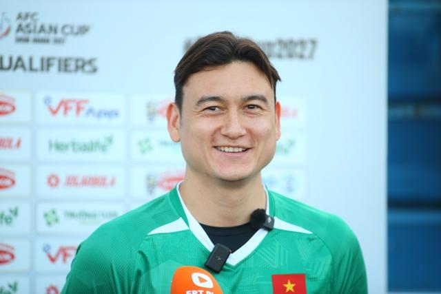 Dàn thủ môn 'nam thần' cao lớn và đẳng cấp của đội tuyển Việt Nam- Ảnh 2. Dàn thủ môn 'nam thần' cao lớn và đẳng cấp của đội tuyển Việt Nam- Ảnh 2.