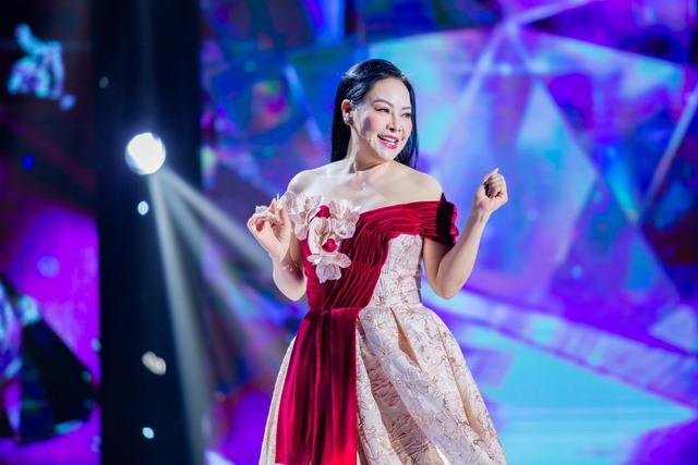 Tâm niệm của ca sĩ Đông Đào ở tuổi 54 - Ảnh 1.