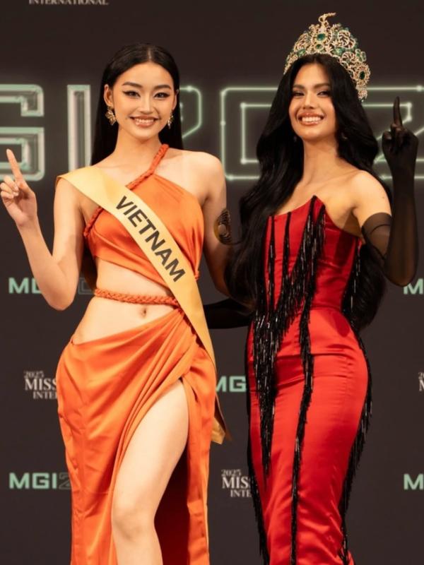 Yến Nhi vướng tranh cãi khi vừa nhập cuộc Miss Grand International 2025 - Ảnh 2.