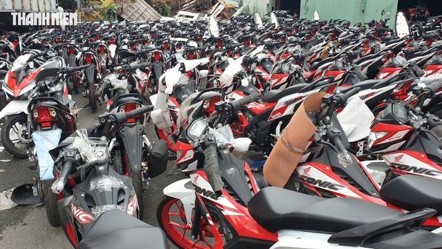Honda tìm đến thị trường ngách, nỗ lực giữ thị phần xe máy xăng tại Việt Nam - Ảnh 1.