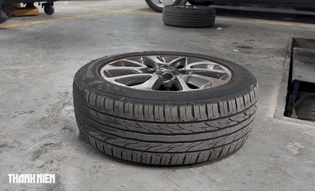 Lốp ô tô tự vá có thật sự tự vá? - Ảnh 1. Lốp ô tô tự vá có thật sự tự vá? - Ảnh 1.