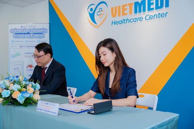 Dược mỹ phẩm Trioderma ký kết hợp tác chiến lược cùng VIETMEDI Healthcare Center- Ảnh 2. Dược mỹ phẩm Trioderma ký kết hợp tác chiến lược cùng VIETMEDI Healthcare Center- Ảnh 2.