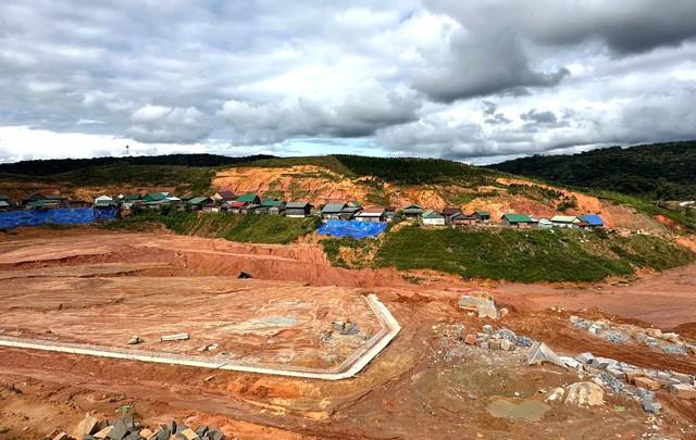 Sạt lở đất tại khu tái định cư ở Lâm Đồng: Ưu tiên bảo vệ dân - Ảnh 3. Sạt lở đất tại khu tái định cư ở Lâm Đồng: Ưu tiên bảo vệ dân - Ảnh 3.