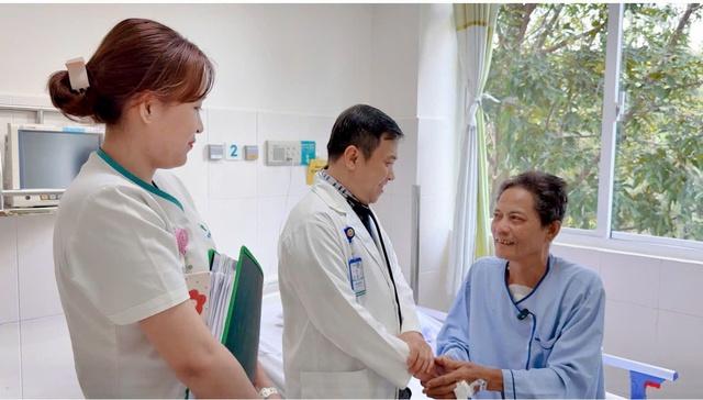 Cứu sống bệnh nhân suy tim nặng hiếm gặp do thủng vách liên thất- Ảnh 1. Cứu sống bệnh nhân suy tim nặng hiếm gặp do thủng vách liên thất- Ảnh 1.