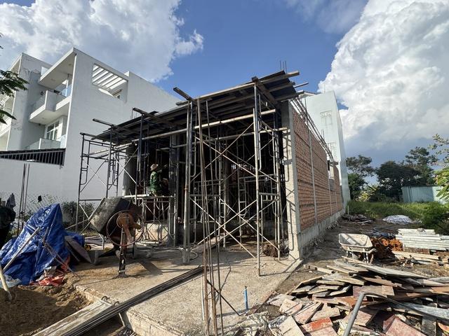 TP.HCM 'biệt phái' 500 công chức đi quản lý trật tự xây dựng- Ảnh 1. TP.HCM 'biệt phái' 500 công chức đi quản lý trật tự xây dựng- Ảnh 1.